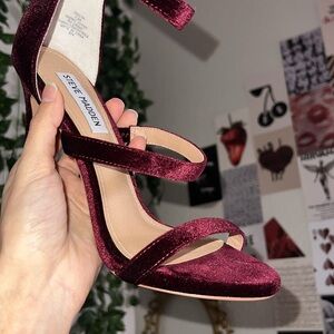 Steve Madden velvet heels